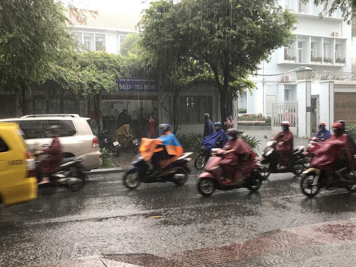 TP.HCM có mưa lúc diễn ra trận Việt Nam - Malaysia? - Ảnh 1. TP.HCM có mưa lúc diễn ra trận Việt Nam - Malaysia? - Ảnh 1.