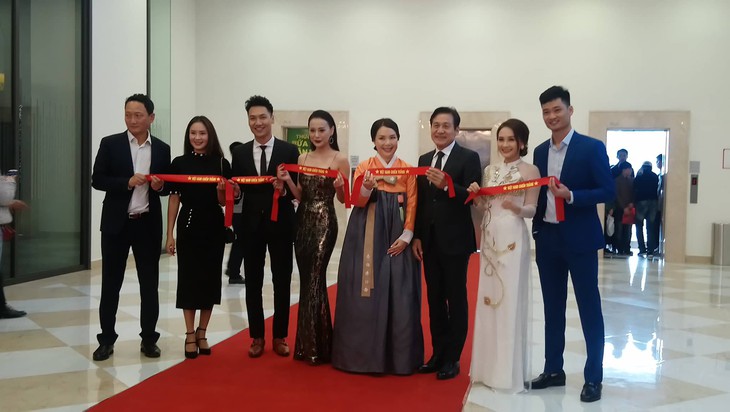 Cả nước bắt đầu sôi sục trước trận chung kết lượt về - Ảnh 18. Cả nước bắt đầu sôi sục trước trận chung kết lượt về - Ảnh 18.