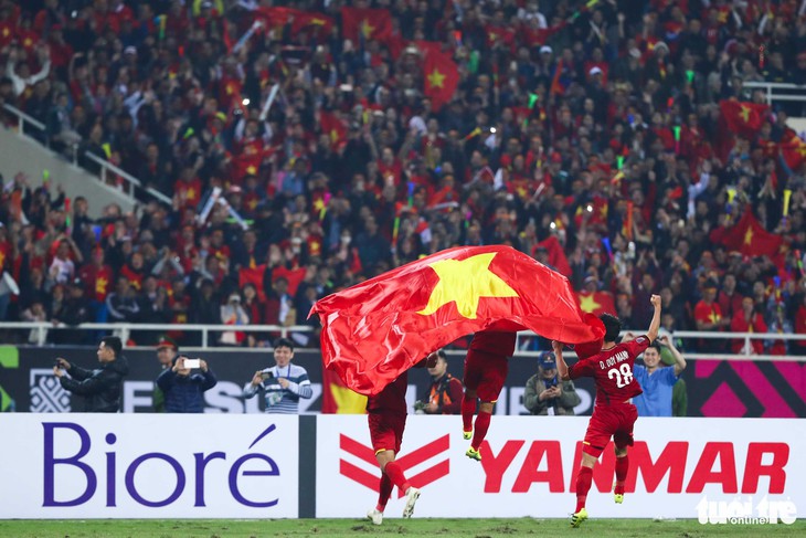 Slogan của tuyển VN tại Asian Cup: Những chiến binh sao vàng - Ảnh 1.