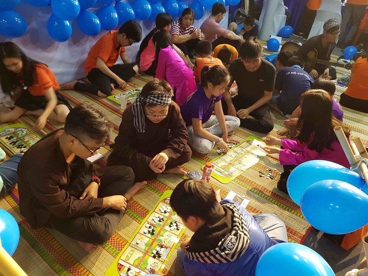Ngày hội những người yêu cờ - Ảnh 4. Ngày hội những người yêu cờ - Ảnh 4.