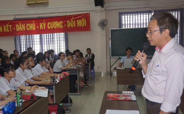 Đề tham khảo môn toán: Phù hợp với trình độ học sinh