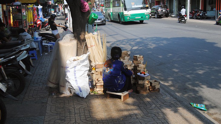 Sài Gòn nắng tháng Chạp - Ảnh 3.