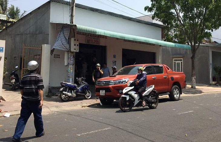 Nam thanh niên chơi bida bị bắn chết ngay bên lề đường - Ảnh 2.