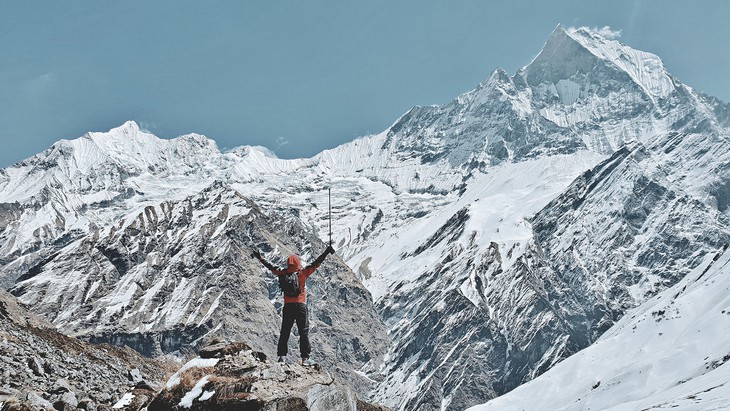 Ngắm những đỉnh núi ở Nepal đẹp lung linh trong tuyết - Ảnh 10.