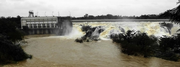 Thủ tướng yêu cầu xử lý thông tin báo Tuổi Trẻ nêu về hệ lụy từ thủy điện nhỏ - Ảnh 1.