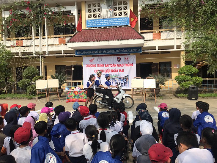 Tuyên dương các HEAD xuất sắc “Đào tạo lái xe an toàn” - Ảnh 1. Tuyên dương các HEAD xuất sắc “Đào tạo lái xe an toàn” - Ảnh 1.