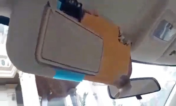 Vụ tấm che nắng làm từ bìa carton, Toyota Việt Nam nói gì? - Ảnh 2. Vụ tấm che nắng làm từ bìa carton, Toyota Việt Nam nói gì? - Ảnh 2.