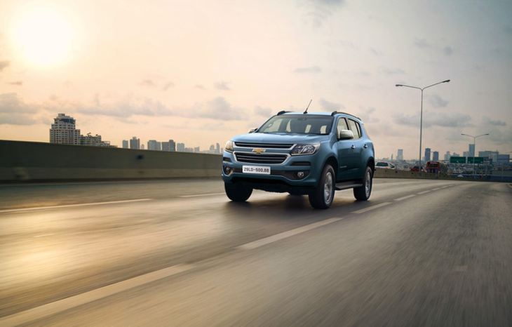 Ngoài giá bán, Chevrolet Trailblazer có gì để đấu Toyota Fortuner? - Ảnh 1.