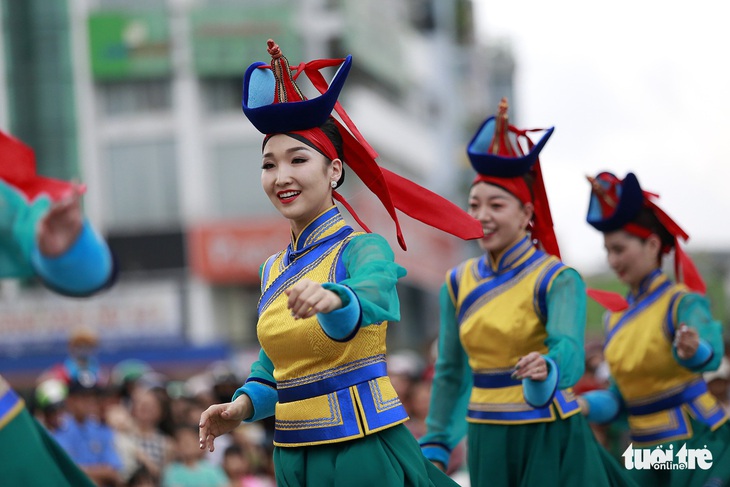 Festival Huế 2018: xem cà kheo Bỉ, múa sư tử Nhật - Ảnh 4.