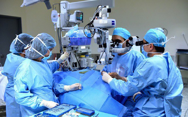 Đục thủy tinh thể có thể ảnh hưởng đến sự độc lập của người cao tuổi - Ảnh 5.