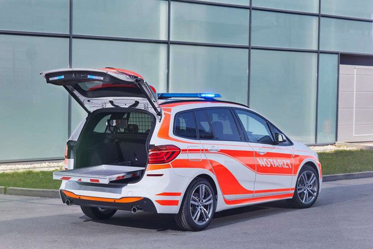 BMW ra mắt 6 mẫu xe cảnh sát - chữa cháy - cứu thương - Ảnh 2. BMW ra mắt 6 mẫu xe cảnh sát - chữa cháy - cứu thương - Ảnh 2.