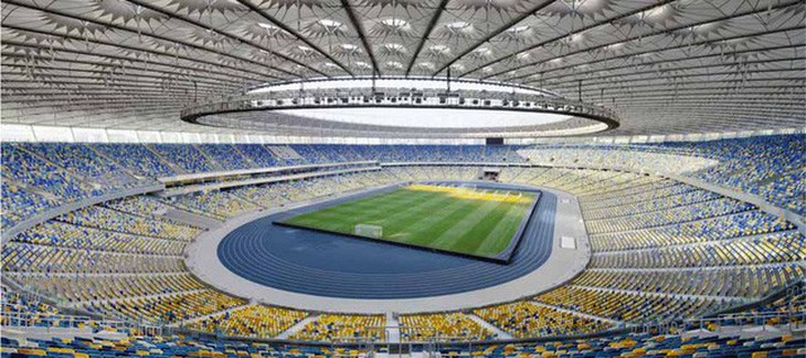 Bóng đá Ukraine rúng động với 35 câu lạc bộ tham gia dàn xếp tỉ số - Ảnh 1.