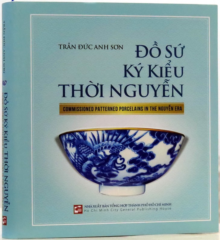 Đồ sứ ký kiểu đang quay lại Việt Nam với giá gấp trăm lần - Ảnh 2.