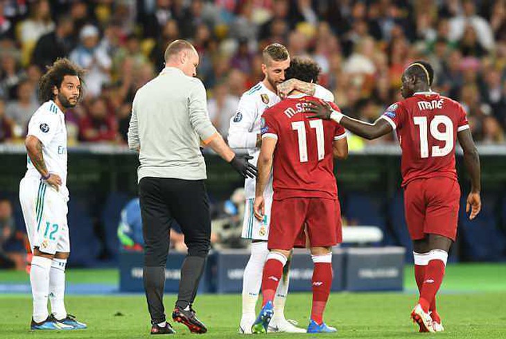 Ramos nói gì về pha bóng khiến Salah bị thương nặng? - Ảnh 1.