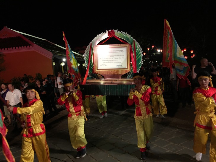 Hội An đón bằng vinh danh bài chòi từ UNESCO - Ảnh 2.