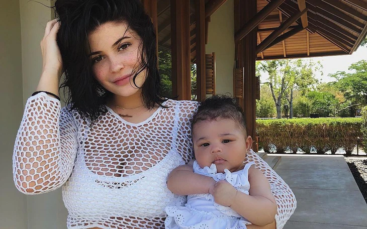 Kylie Jenner và những diện mạo thảm đỏ làm nên ngôi sao thời trang toàn cầu - Ảnh 3.