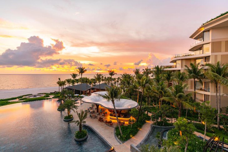 Chào đón mùa hè đầu tiên cùng InterContinental Phu Quoc Long Beach Resort - Ảnh 1.