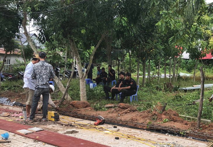 Giang hồ lộng hành, bao chiếm đất Phú Quốc... đòi chung chi - Ảnh 3.