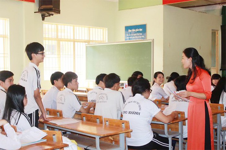 TP.HCM tuyển hơn 400 giáo viên và nhân viên cho năm học mới - Ảnh 1. TP.HCM tuyển hơn 400 giáo viên và nhân viên cho năm học mới - Ảnh 1.