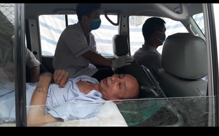Qua lấy mì tôm, bé gái bị hàng xóm nhiễm HIV xâm hại - Ảnh 2. Qua lấy mì tôm, bé gái bị hàng xóm nhiễm HIV xâm hại - Ảnh 2.