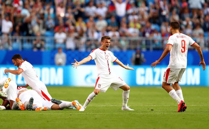 Những khoảnh khắc tràn đầy cảm hứng thể thao vòng bảng World Cup - Ảnh 14. Những khoảnh khắc tràn đầy cảm hứng thể thao vòng bảng World Cup - Ảnh 14.