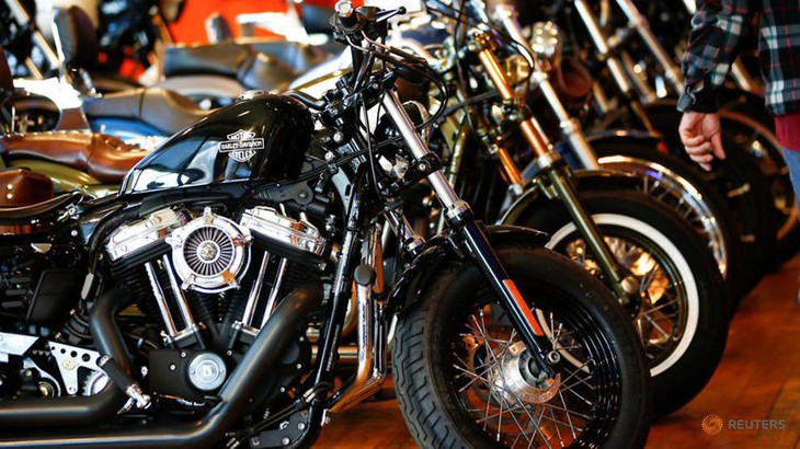 Ông Trump đe dọa quyết định chuyển ra nước ngoài của Harley-Davidson - Ảnh 1.