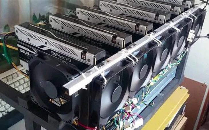 Thu giữ 500 máy đào tiền điện tử lậu theo đường tiểu ngạch vào Việt Nam - Ảnh 4.