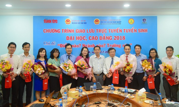 Điểm không cao, cơ hội vào đại học ra sao? - Ảnh 1.