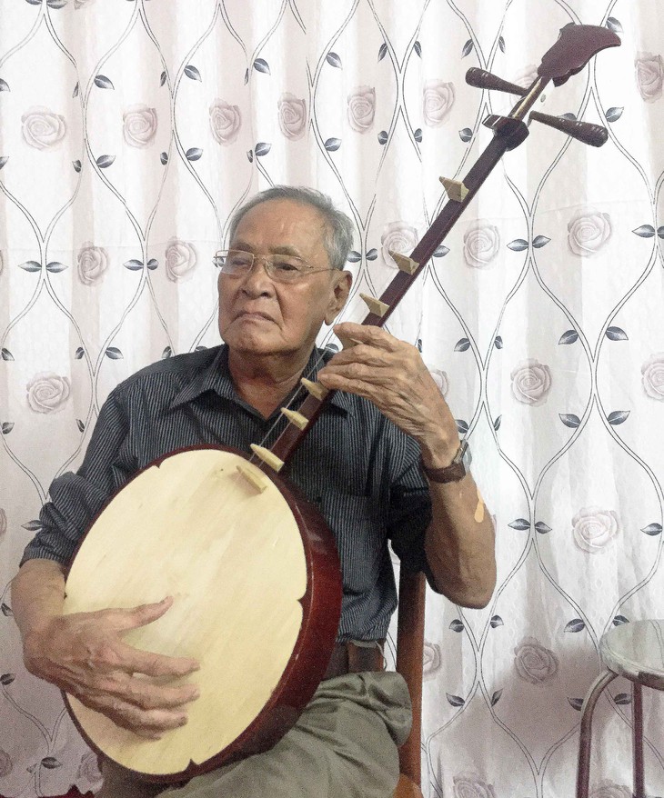 Danh cầm Ba Tu - Một tiếng đàn đã dừng lại - Ảnh 1. Danh cầm Ba Tu - Một tiếng đàn đã dừng lại - Ảnh 1.