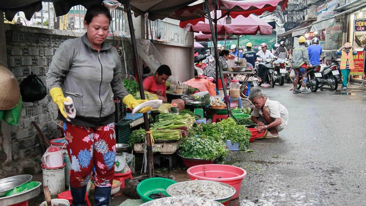 Siêu thị sẽ thay dần chợ? - Ảnh 3. Siêu thị sẽ thay dần chợ? - Ảnh 3.