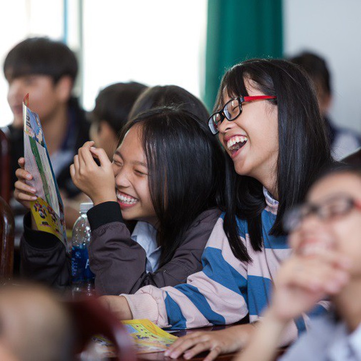 ‘Hè vui an toàn - Bé hiểu giao thông’, cả nhà cùng làm hoạ sĩ - Ảnh 1.