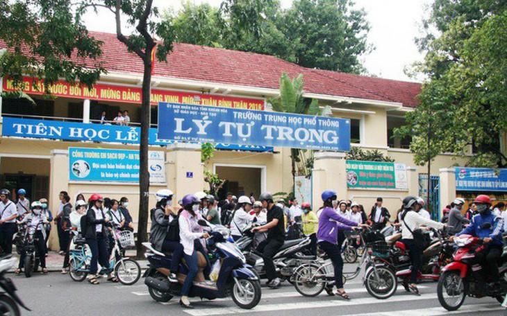 Nha Trang phân luồng chưa đạt - Ảnh 1.