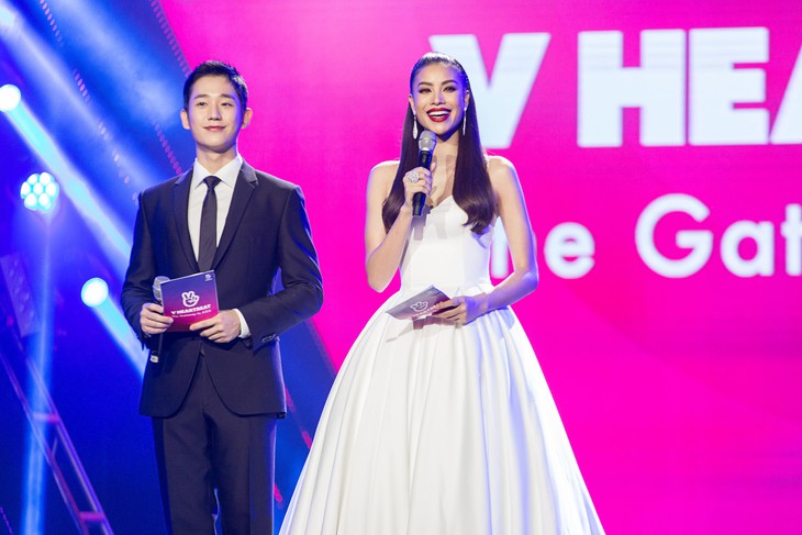 Jung Hae In của Chị đẹp... tung hứng ăn ý cùng Phạm Huơng - Ảnh 1.