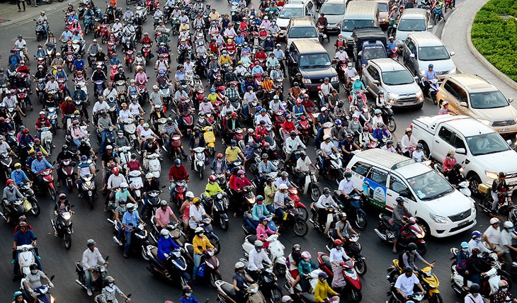Xe máy: có khai sinh, không khai tử - Ảnh 1. Xe máy: có khai sinh, không khai tử - Ảnh 1.