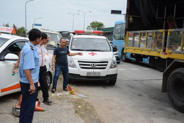 BOT Sông Phan lại xả trạm vì tài xế phản ứng - Ảnh 5.