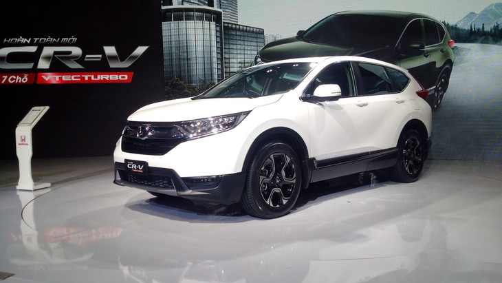 Honda CR-V chênh gần 200 triệu đồng, khách tính trả cọc - Ảnh 1.