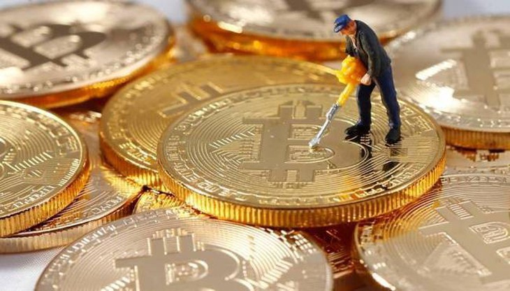 TP. HCM mạnh tay siết giao dịch bằng Bitcoin - Ảnh 1.