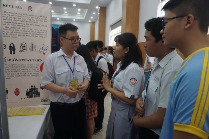 Sao cha mẹ không tin con? - Ảnh 1. Sao cha mẹ không tin con? - Ảnh 1.