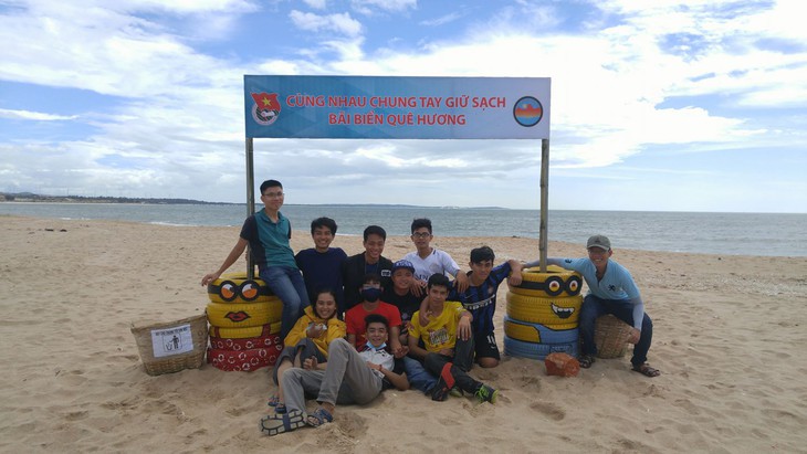 Bùi ngùi tiễn bạn trẻ đột quỵ trên đường chạy HCMC Marathon  - Ảnh 1.