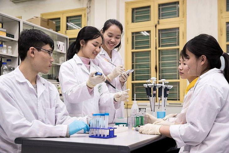 Tuyển sinh đại học 2019: Chuyển hướng đào tạo đáp ứng cách mạng 4.0 - Ảnh 1.