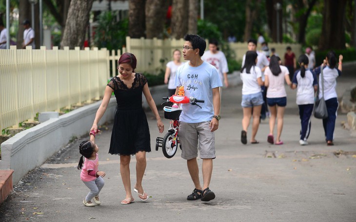 "Tán tỉnh" vợ mình