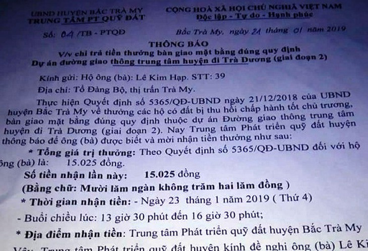 Vụ khen thưởng 15.000 đồng, chính quyền nói gì? - Ảnh 1.