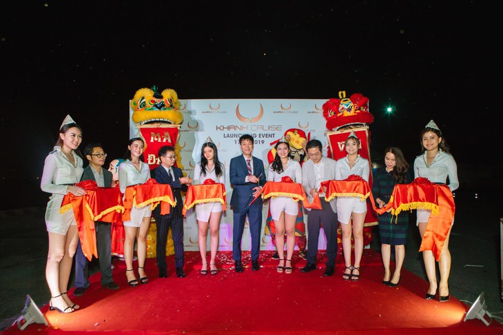 Trải nghiệm đẳng cấp trên du thuyền 4 sao Khanh Cruise - Ảnh 1. Trải nghiệm đẳng cấp trên du thuyền 4 sao Khanh Cruise - Ảnh 1.