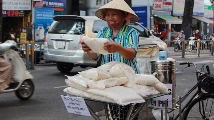 Người Việt Nam hào sảng qua những hành động giản đơn thế này! - Ảnh 6.