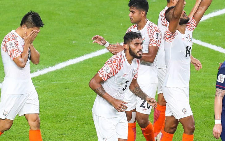 Thái Lan thảm bại 1-4 trước Ấn Độ trận ra quân Asian Cup 2019