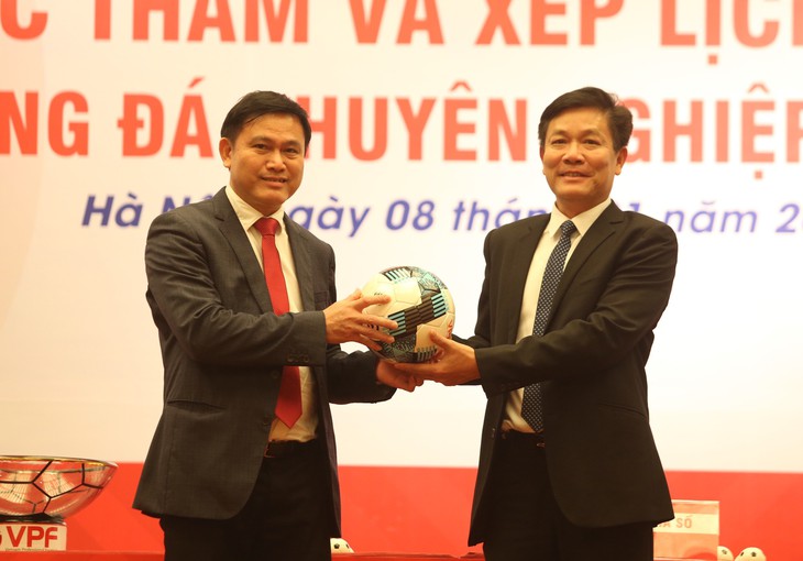 V-League 2019 sẽ áp dụng công nghệ VAR - Ảnh 3.