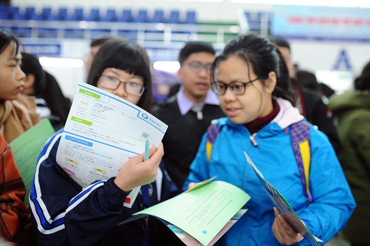 Gần 1.000 việc làm cho sinh viên tại Hà Nội - Ảnh 3.