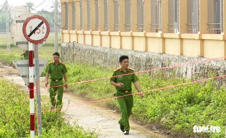 Công an Nghệ An truy tìm tang vật vụ bảo vệ BHXH bị giết - Ảnh 2.