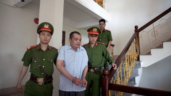 Nhờ xem điểm 13 thí sinh, cựu phó giám đốc sở tự thấy sai nhưng không phạm tội - Ảnh 2.
