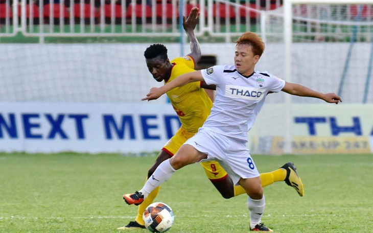 Vòng 25 V-LEAGUE 2019: “Nín thở” qua sông